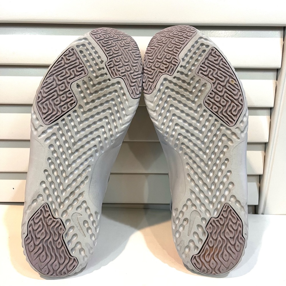Nike Renew In-Season TR 10 White/Green Glow-Violet Shock CK2576-104 Wome… - Picture 2 of 8
